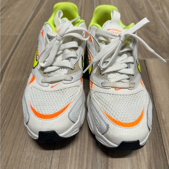 Nike Zoom Air Fire Women’s - Picture 3 of 5